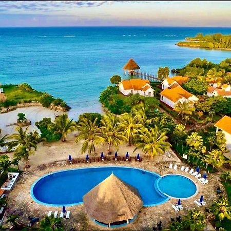 Azao Resort&Spa Pongwe Kültér fotó
