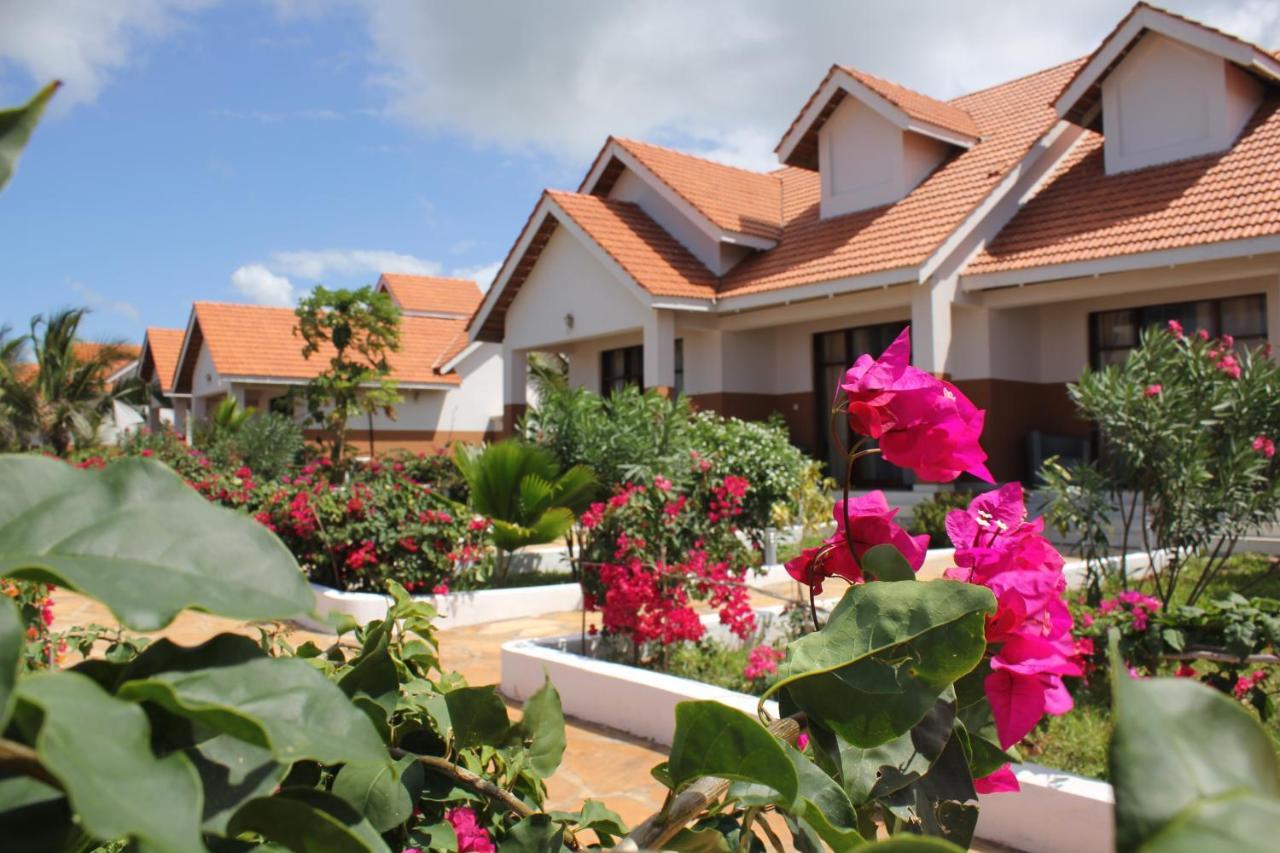 Azao Resort&Spa Pongwe Kültér fotó