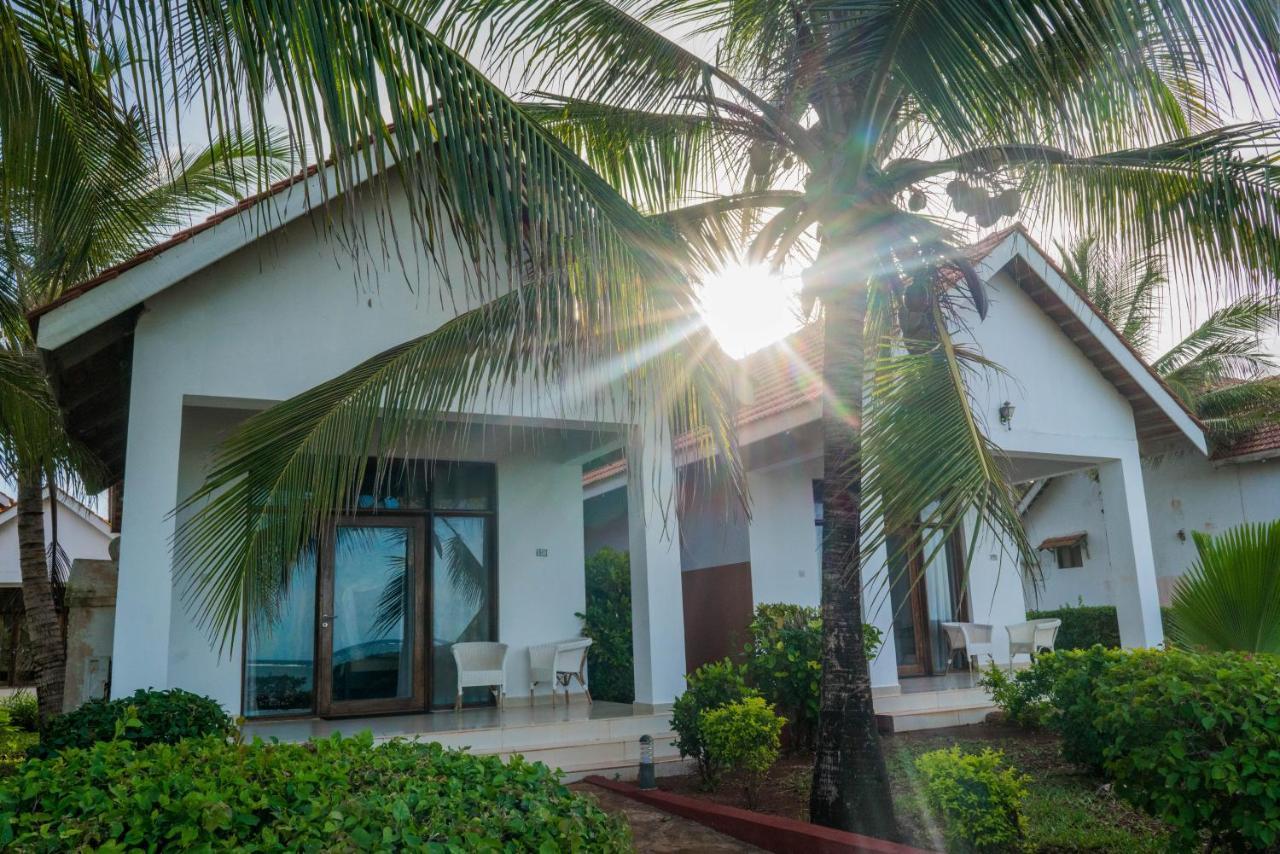 Azao Resort&Spa Pongwe Kültér fotó