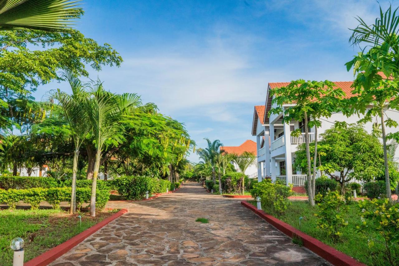 Azao Resort&Spa Pongwe Kültér fotó