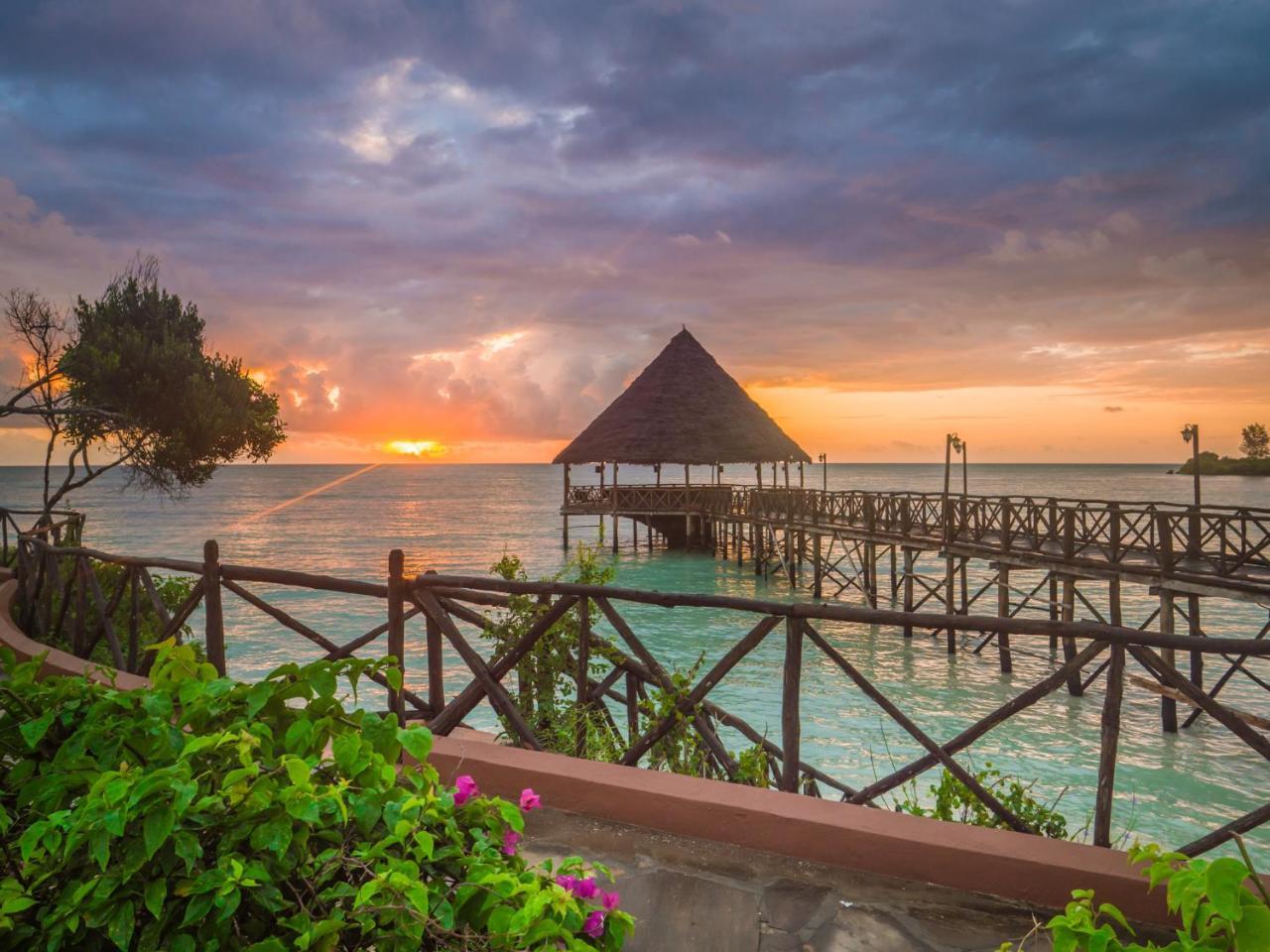 Azao Resort&Spa Pongwe Kültér fotó
